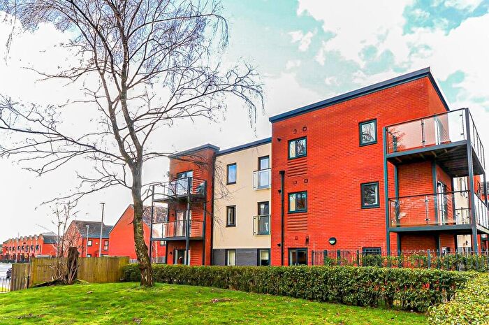 2 Bedroom Apartment To Rent In Liverpool Street, Salford, Greater Manchester, M6