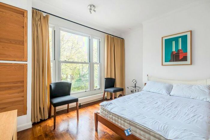 1 Bedroom Flat To Rent In Elsham Road, Holland Park, London, W14