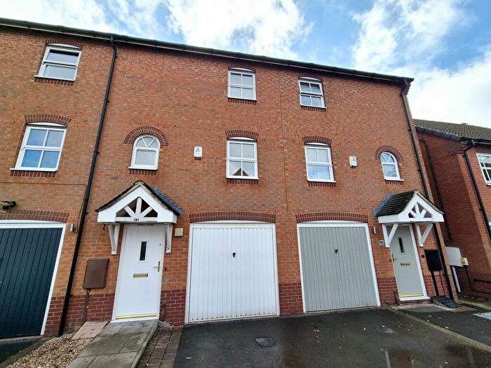3 Bedroom Town House To Rent In Staples Drive, Coalville, LE67