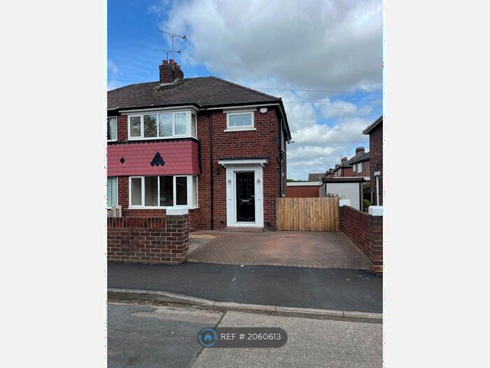 3 Bedroom Semi-Detached House To Rent In Ramsey Crescent, Doncaster, DN5