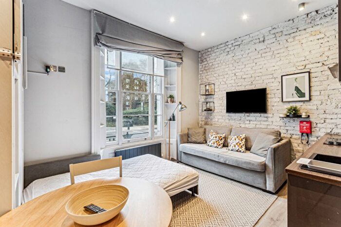 Studio To Rent In Oakley Square, Camden Town, NW1