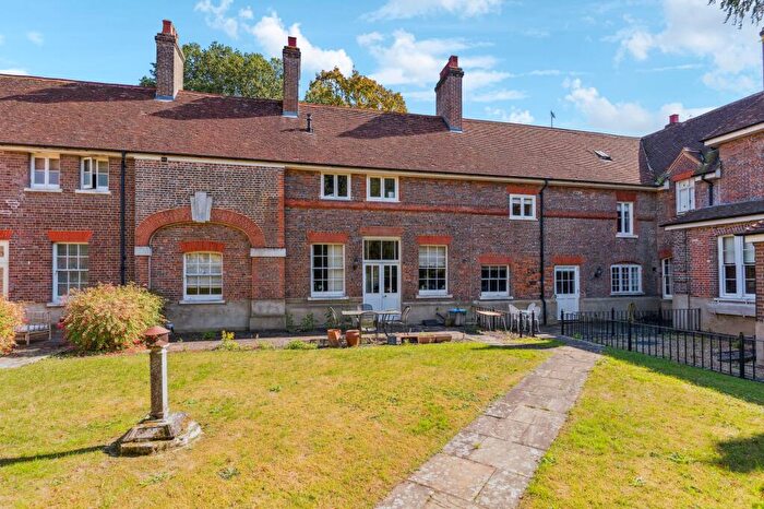 3 Bedroom House For Sale In Cheverells Green, Markyate, Hertfordshire, AL3
