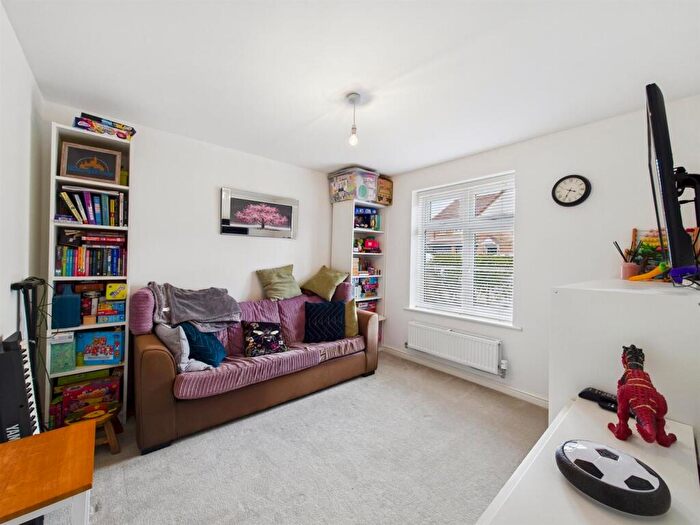 5 Bedroom Detached House For Sale In Rowlington Way, Whitley Bay, NE25
