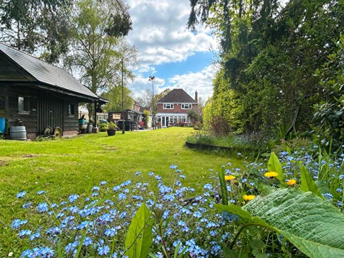 3 Bedroom Detached House For Sale In Southampton Road, Bartley, Southampton, SO40