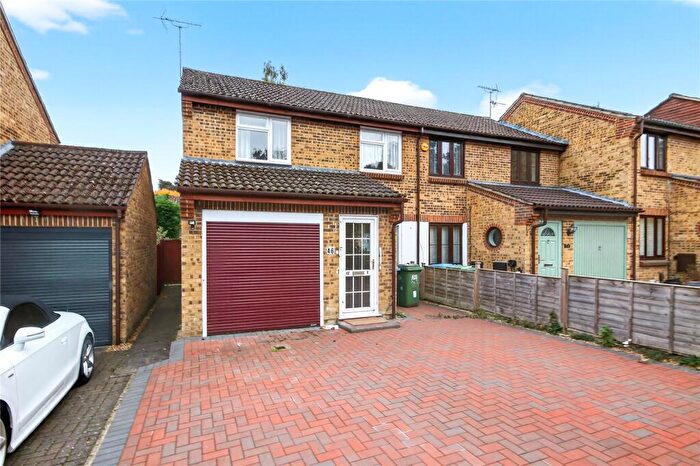 3 Bedroom Terraced House For Sale In Townsend Close, Forest Park, Bracknell, Berkshire, RG12
