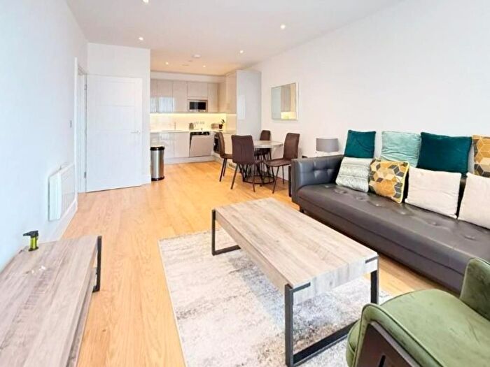 2 Bedroom Flat To Rent In East Timber Yard, Pershore Street, Birmingham, B5