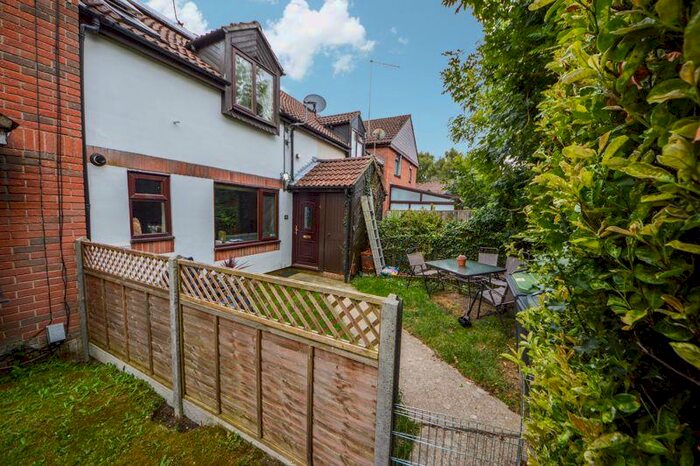 1 Bedroom Terraced House To Rent In Sweetbriar Gardens, Waterlooville, PO7