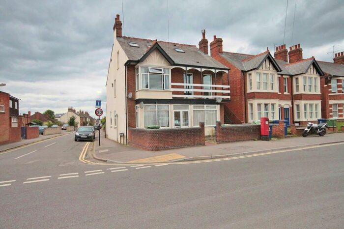 1 Bedroom Apartment To Rent In Windmill Road, Headington, Oxford, Oxford, OX3