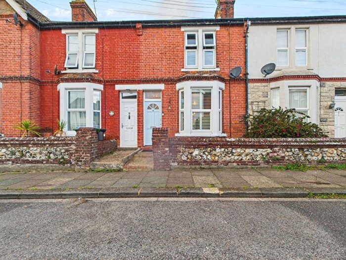 3 Bedroom Terraced House For Sale In Stanhope Road, Littlehampton, West Sussex, BN17