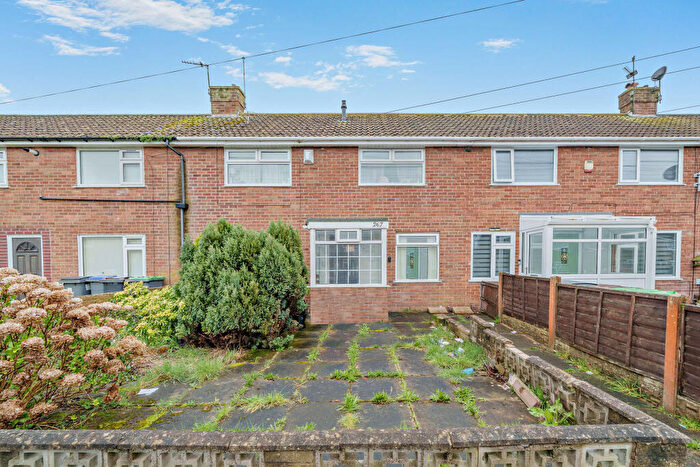 2 Bedroom Terraced House For Sale In Dinmore Avenue, Blackpool, FY3