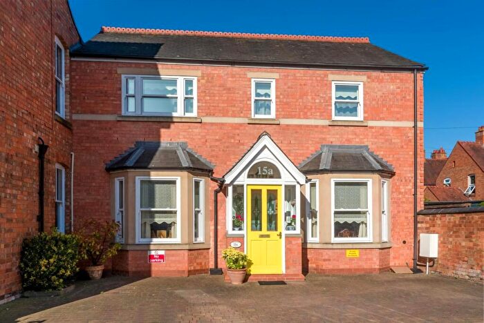 3 Bedroom Semi Detached House For Sale In Evesham Place, Stratford-upon-Avon, CV37