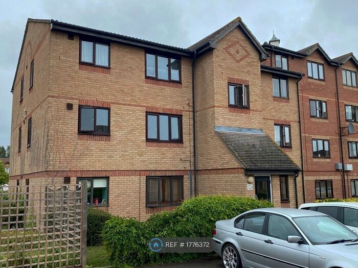 1 Bedroom Flat To Rent In Chestnut Road, Vange, Basildon, SS16
