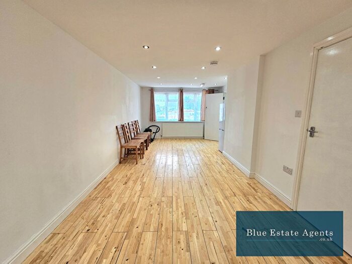 1 Bedroom Flat To Rent In Clare Road, Staines-Upon-Thames, TW19