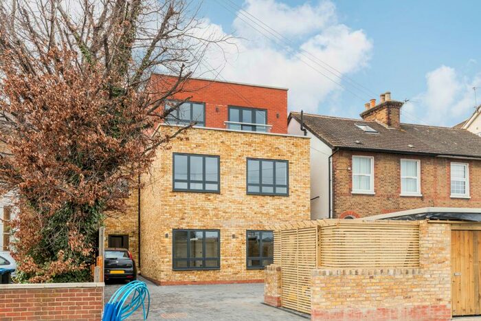 Studio To Rent In Lansdowne Road, Croydon, CR0