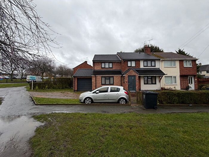 5 Bedroom Semi-Detached House For Sale In Ivychurch Crescent, Leicester, LE5