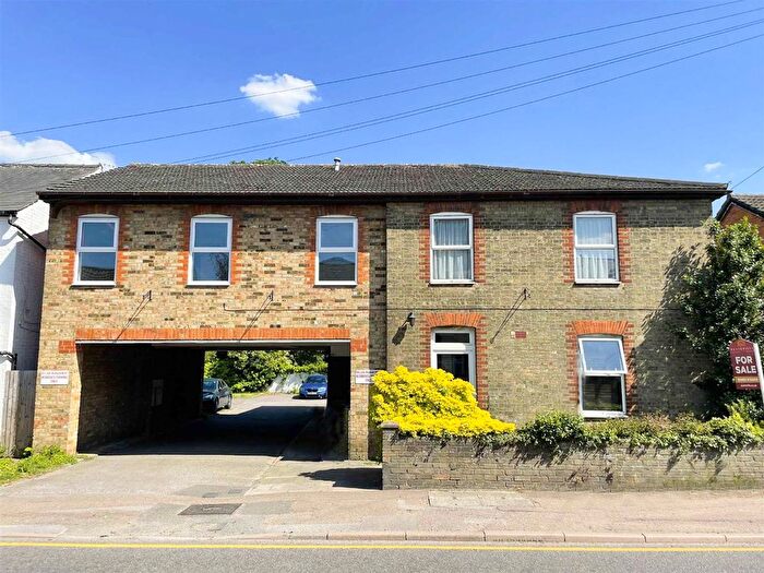 1 Bedroom Flat To Rent In Grove Road, Hitchin, SG5