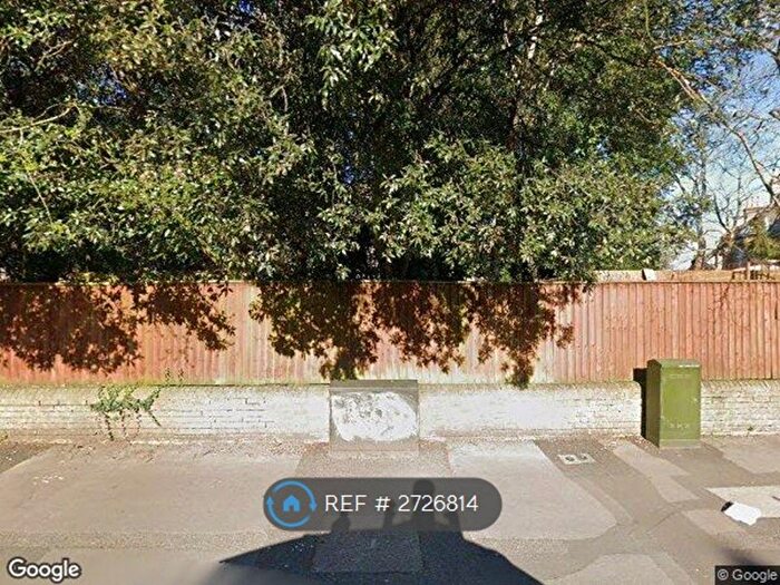 1 Bedroom Flat To Rent In Wimborne Road, Bournemouth, BH2