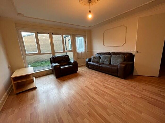 2 Bedroom Apartment To Rent In Stanwell Street, Sheffield, S9