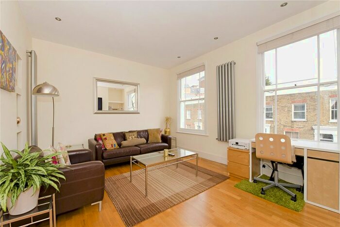 2 Bedroom Flat To Rent In Mitchison Road, Islington, N1