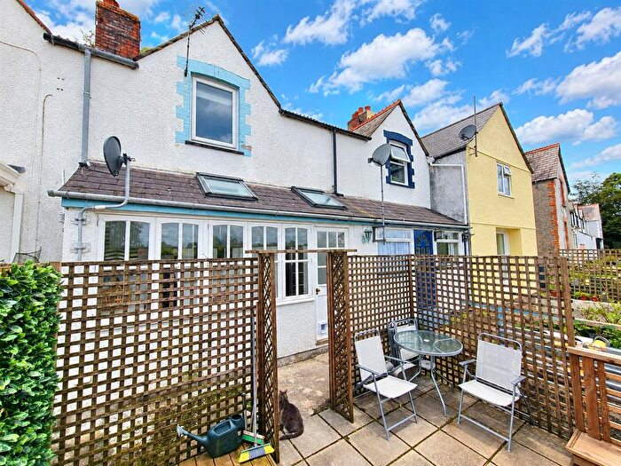 2 Bedroom Cottage For Sale In Hillpark, Launceston, PL15