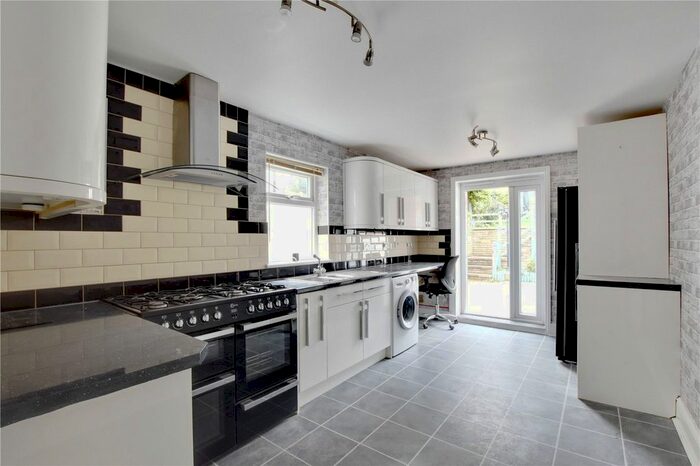 4 Bedroom Terraced House To Rent In Whitworth Road, London, SE18
