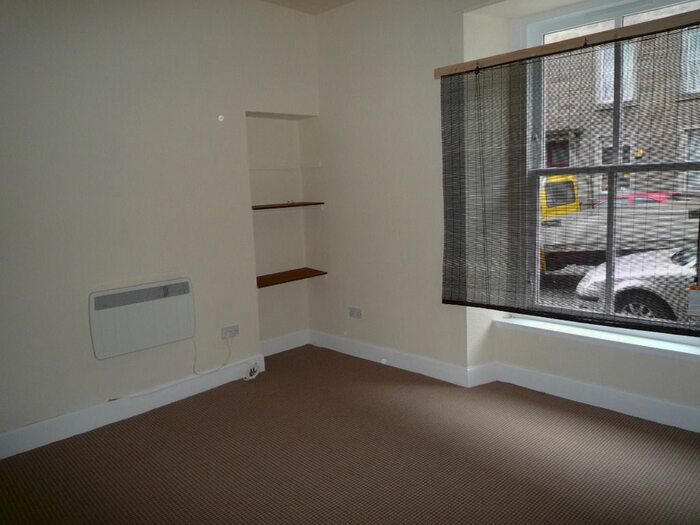 1 Bedroom Flat To Rent In Blackness Street, Dundee, DD1
