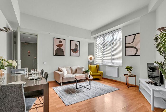 1 Bedroom Flat To Rent In Finsbury, EC1V