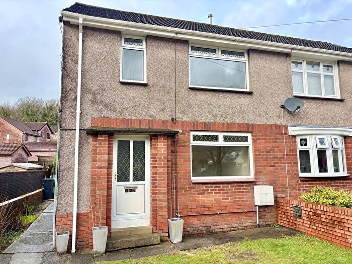 2 Bedroom Semi-detached House For Sale In Heol Y Llwynau, Trebanos, Pontardawe, Swansea., SA8