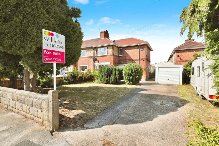 3 Bedroom End Of Terrace House For Sale In Norfolk Road, Bircotes, Doncaster, DN11