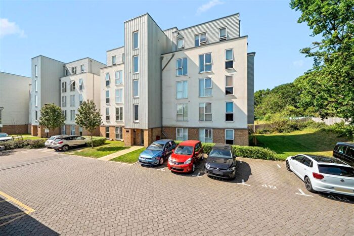 2 Bedroom House For Sale In Hawker Drive, Addlestone, KT15