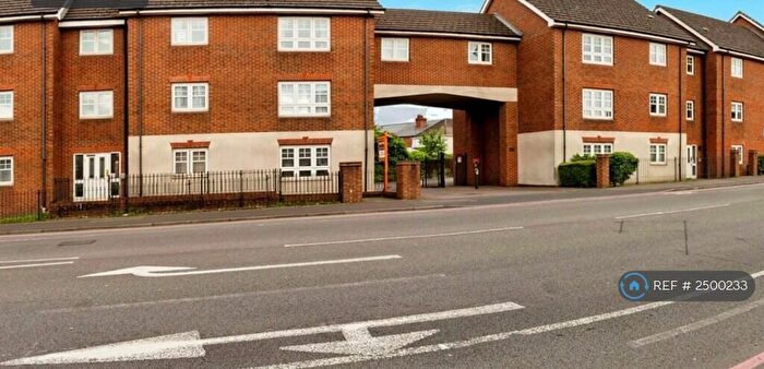 2 Bedroom Flat To Rent In Kellner Gardens, West Midlands, B69