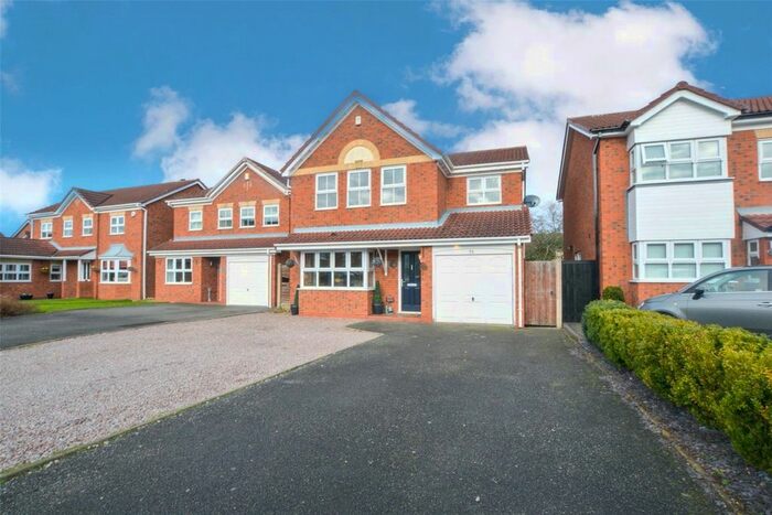 4 Bedroom Detached House To Rent In Emberton Way, Amington, Tamworth, Staffordshire B77