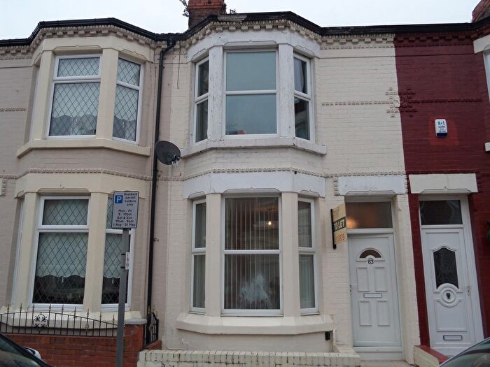 Terraced House To Rent In Cowley Road, Walton, L4