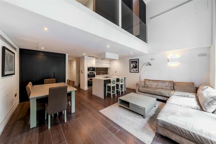 2 Bedroom Flat To Rent In Marconi House, Strand, London, WC2R