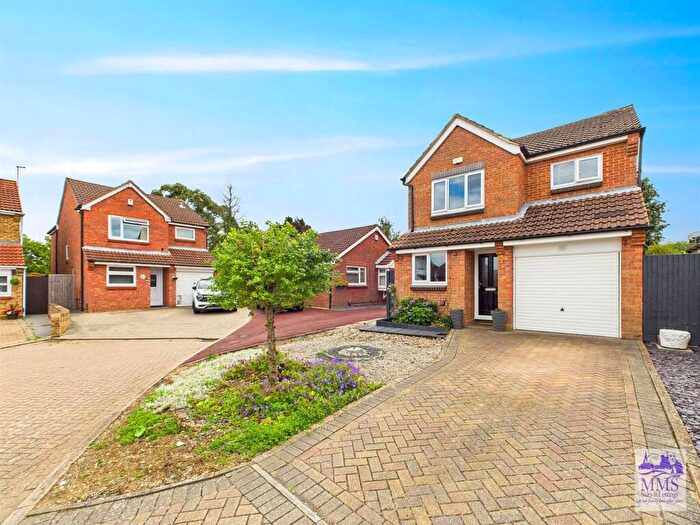 3 Bedroom Detached House For Sale In Poachers Close, Lordswood, ME5