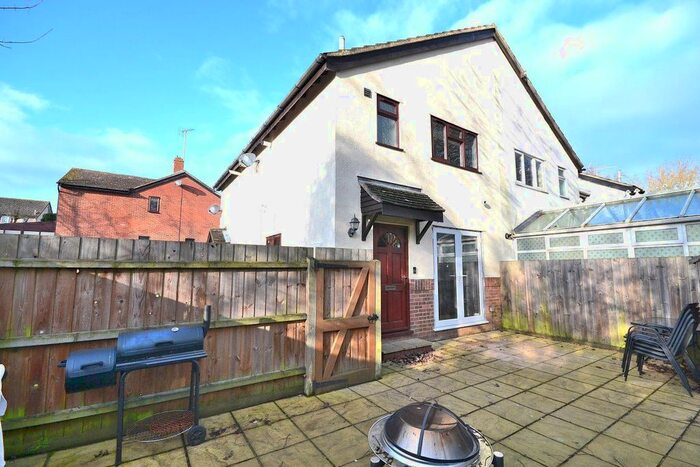 1 Bedroom Property To Rent In The Maltings, Dunmow CM6