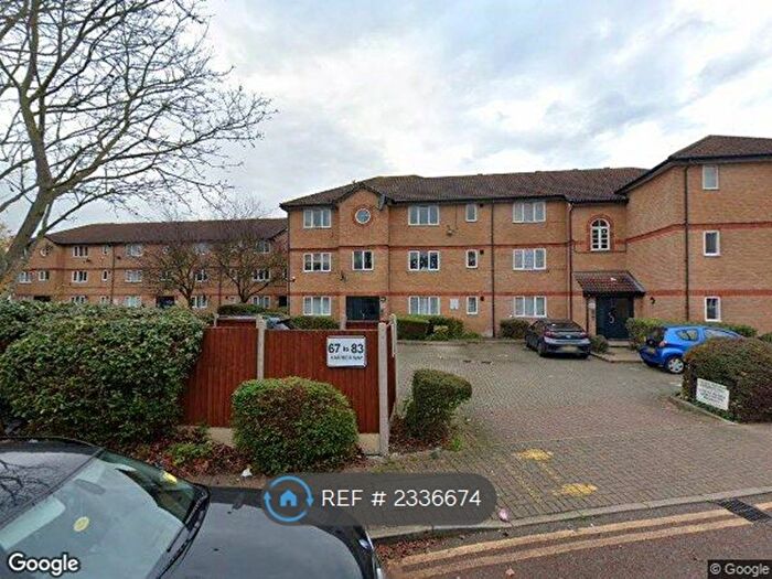 2 Bedroom Flat To Rent In Harrier Way, London, E6