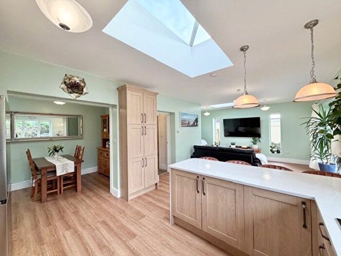 2 Bedroom Detached Bungalow For Sale In Emmanuel Gardens, Derwen Fawr, Sketty, Swansea, SA2