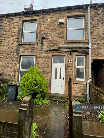 3 Bedroom Terraced House To Rent In Leeds Road, Huddersfield, HD2