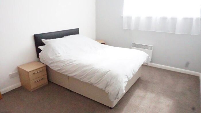 2 Bedroom Flat To Rent In City Exchange, Lowgate, Hull, HU1