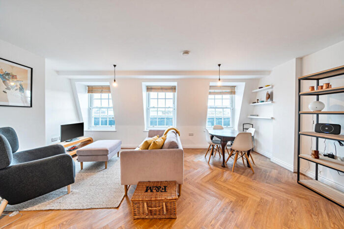 1 Bedroom Flat For Sale In Grove Lane, Camberwell, London, SE5