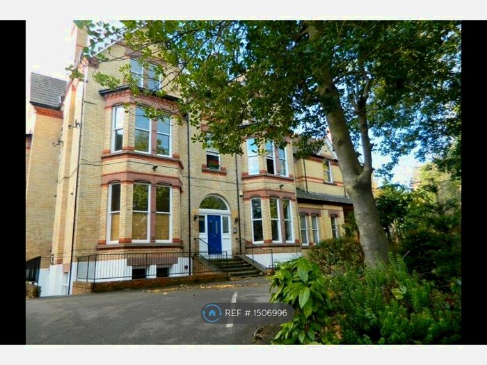2 Bedroom Flat To Rent In Lakeside House, Liverpool, L17