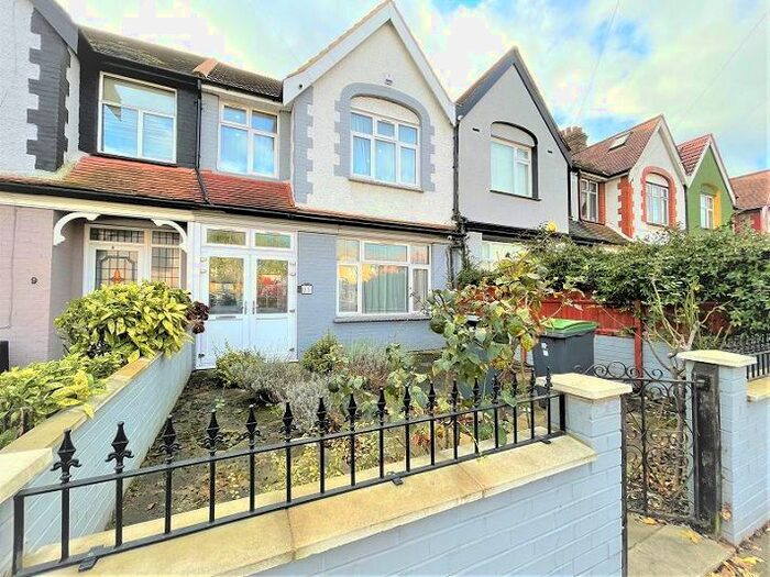 4 Bedroom Terraced House To Rent In Creighton Road, Tottenham, London, N17