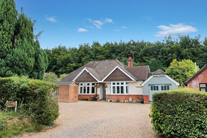 2 Bedroom Detached Bungalow For Sale In Mayhill Lane, Swanmore, SO32