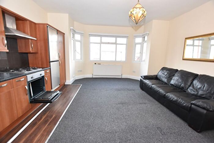 2 Bedroom Flat To Rent In Portland Road, Birmingham, B16