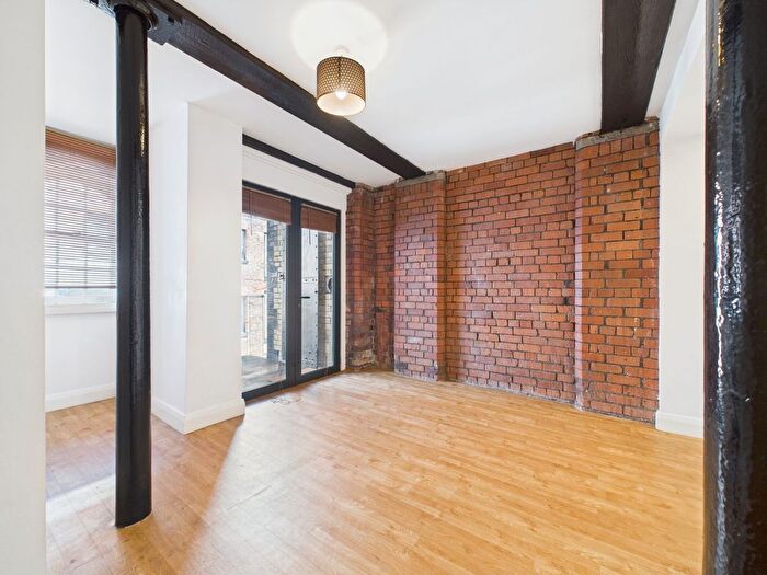 2 Bedroom Flat To Rent In Crosshall Street, City Centre, Liverpool, L1