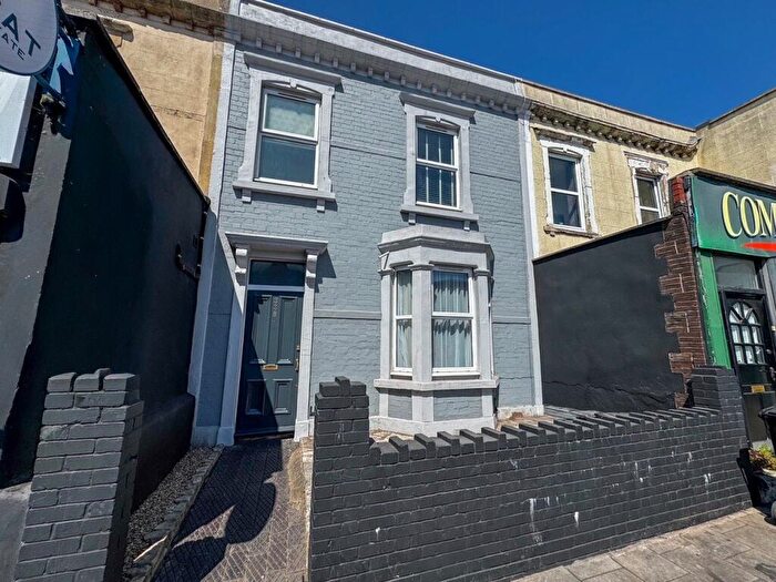 3 Bedroom Terraced House To Rent In Gloucester Road, Horfield, Bristol, Somerset, BS7