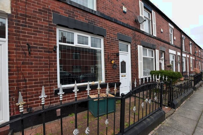 3 Bedroom Terraced House To Rent In East Street, Radcliffe, Manchester, M26