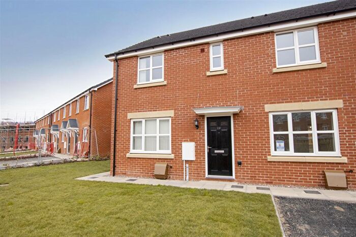 3 Bedroom Property To Rent In Heroes Drive, Birmingham, B29