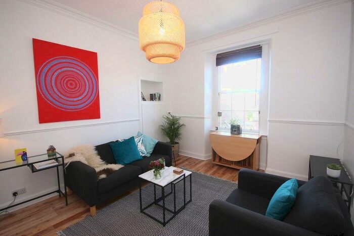 2 Bedroom Flat To Rent In Adelphi Place, Edinburgh EH15